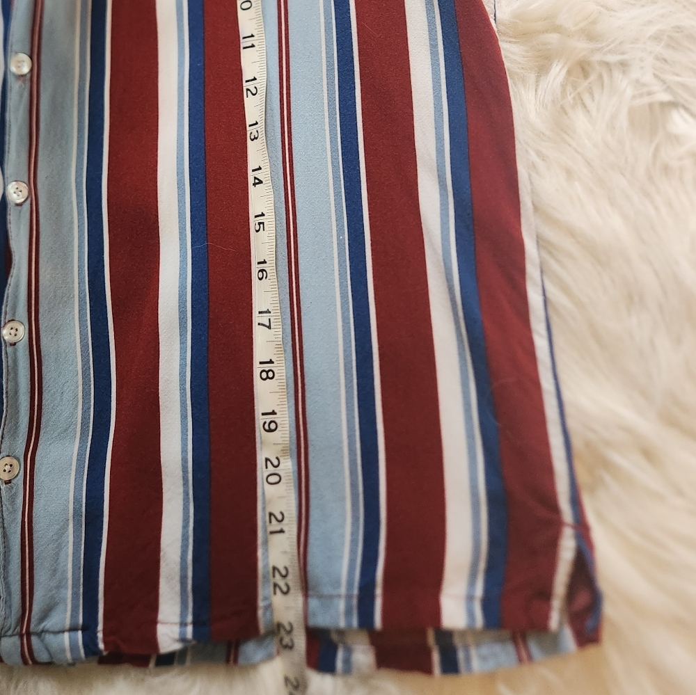 Mens Stripe Short Sleeve Button Up Shirt (Size M) - Picture 9 of 12